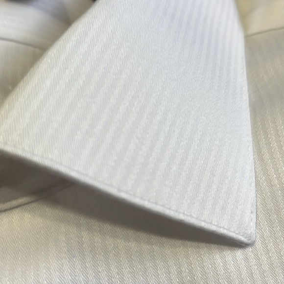 (490)NWOT Mens long sleeve white dress shirt by pronto Uomo. Size 17-34/35. - Picture 3 of 8